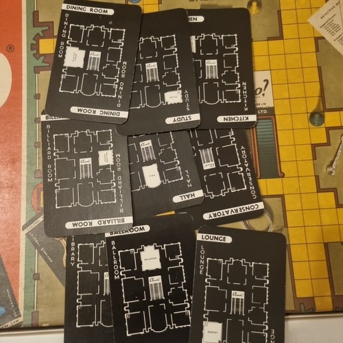 1972 VINTAGE WADDINGTONS CLUEDO ISTRUZIONI TUTTI I PERSONAGGI COMPLETO - Foto 4 di 11