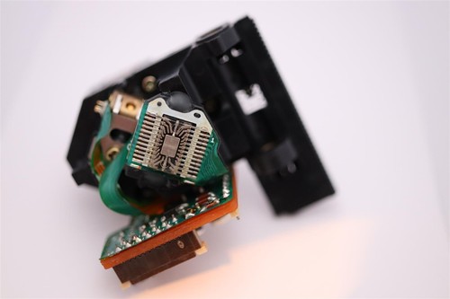 Lasereinheit / Laserpickup / KSS-240A / KSS240A / KSS 240 A / 24 IC PIN / SONY / - Bild 5 von 5