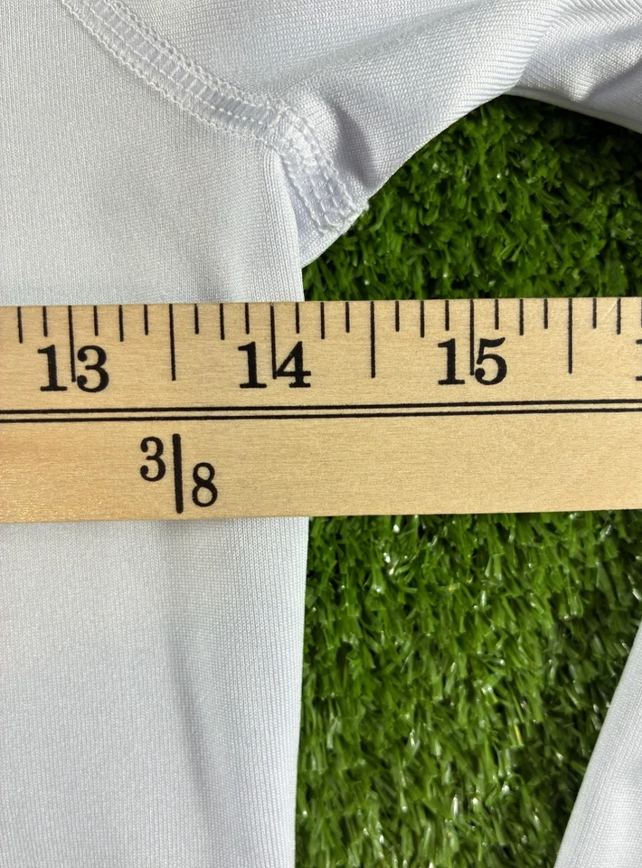 Roxy Women's Lycra Essentials Zip Rash Guard Full Sleeve Size Xtra Small White  - Image 4 of 4