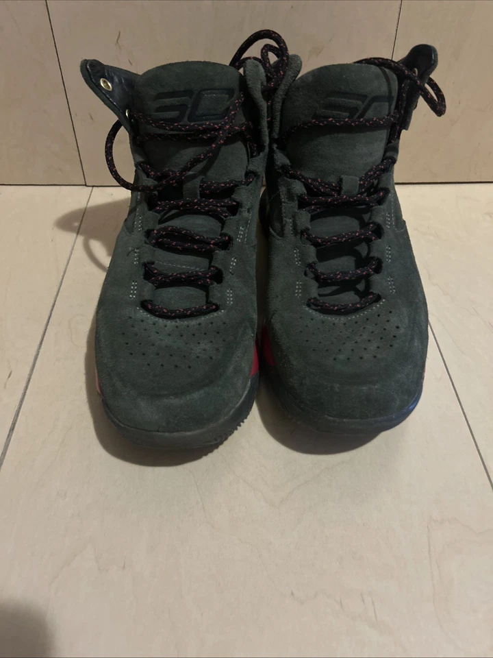 Zapato de baloncesto Under Armour Curry Lux Mid gamuza verde centro talla 7 Foto 4 de 4