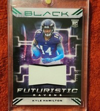 2022 Panini Black Futuristic Kyle Hamilton Emerald RC MEM #FUT-KHA /25