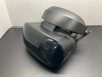 Samsung HMD Odyssey Plus VR Headset - For parts NO CONTROLLER