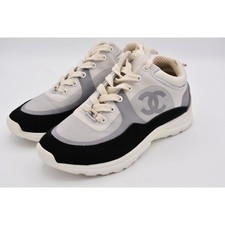 Chanel Size 37 Sneaker Trainer Black Suede Gray CC Interlocking G33726 Used