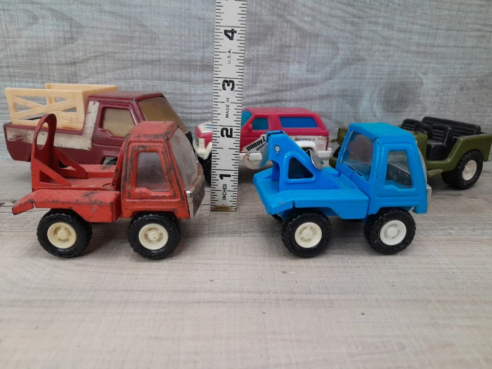 BUDDY L Toys Lot Of 5 Diecast Trucks Bronco Army Jeep Stake Wrecker - Image 2 of 4