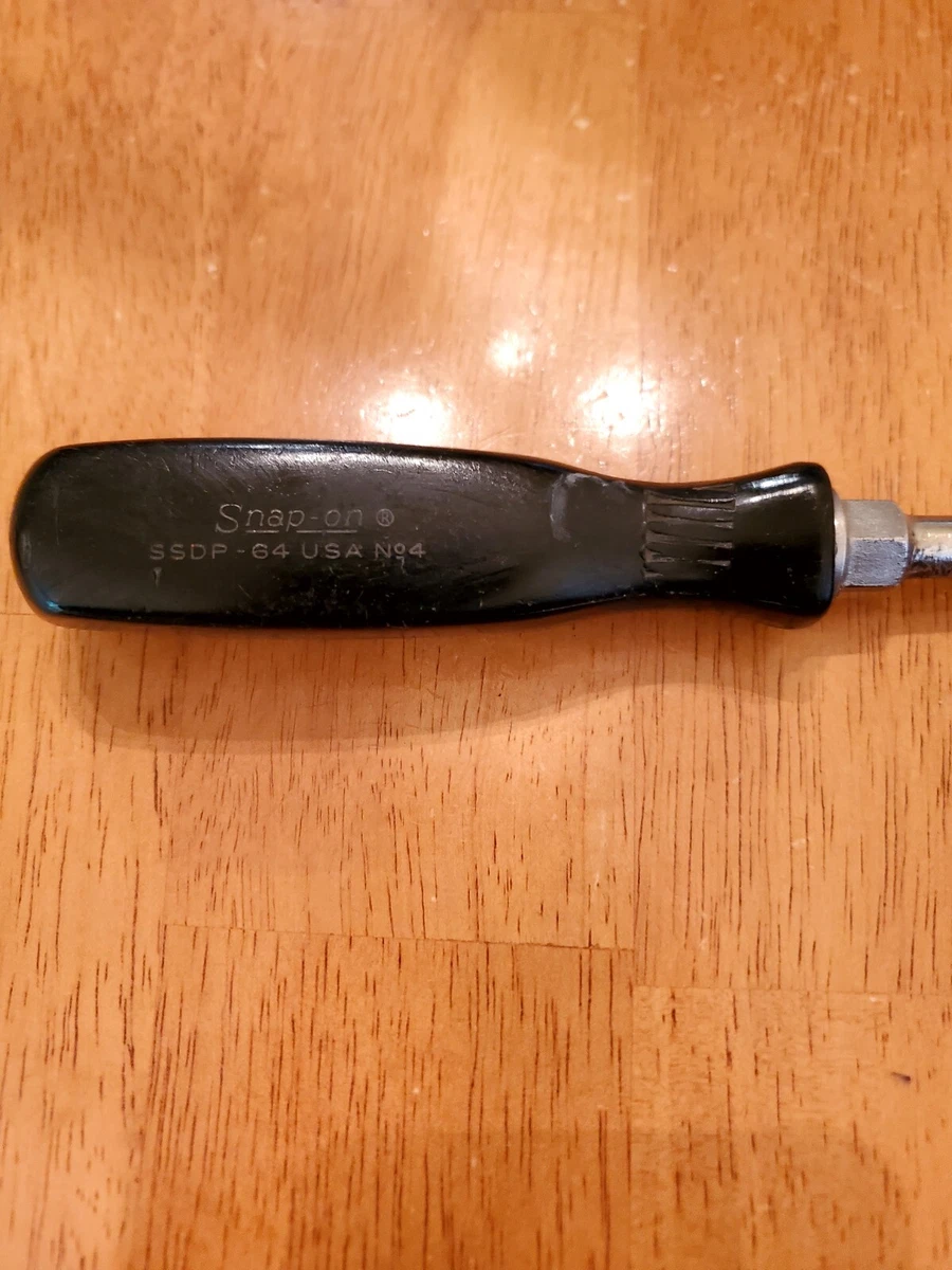 Snap On #4 Phillips Head Screw Driver Black Hard Handle SSDP-64