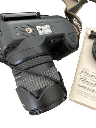Fujifilm FinePix S Series S8600 16.0MP Digital Camera - Black 8 Gb