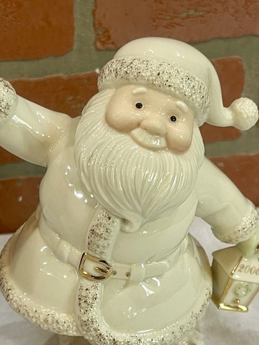 Lenox Santa Claus Strolling With Santa Christmas Figure | 2006 | Original Box - Picture 2 of 8