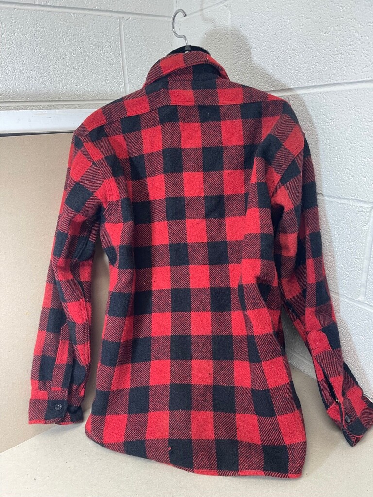 Vintage 60s SOO WOOLEN MILLS Red Black Plaid Wool Hunting