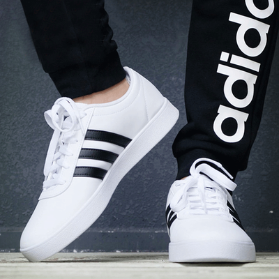 mens white fashion trainers
