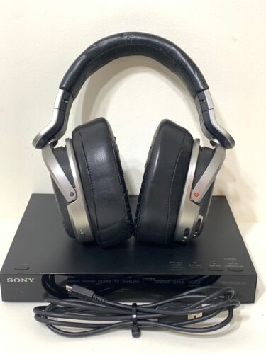 Cuffie surround stereo wireless Sony MDR-HW700 testate - Foto 2 di 9