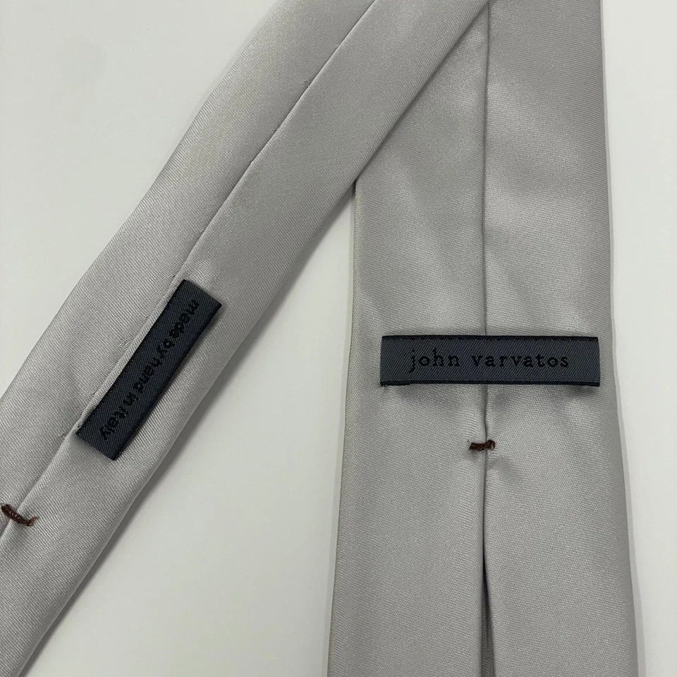 John Varvatos Necktie Gray 100% Silk Made in Italy Business Formal Unisex - Image 3 of 4
