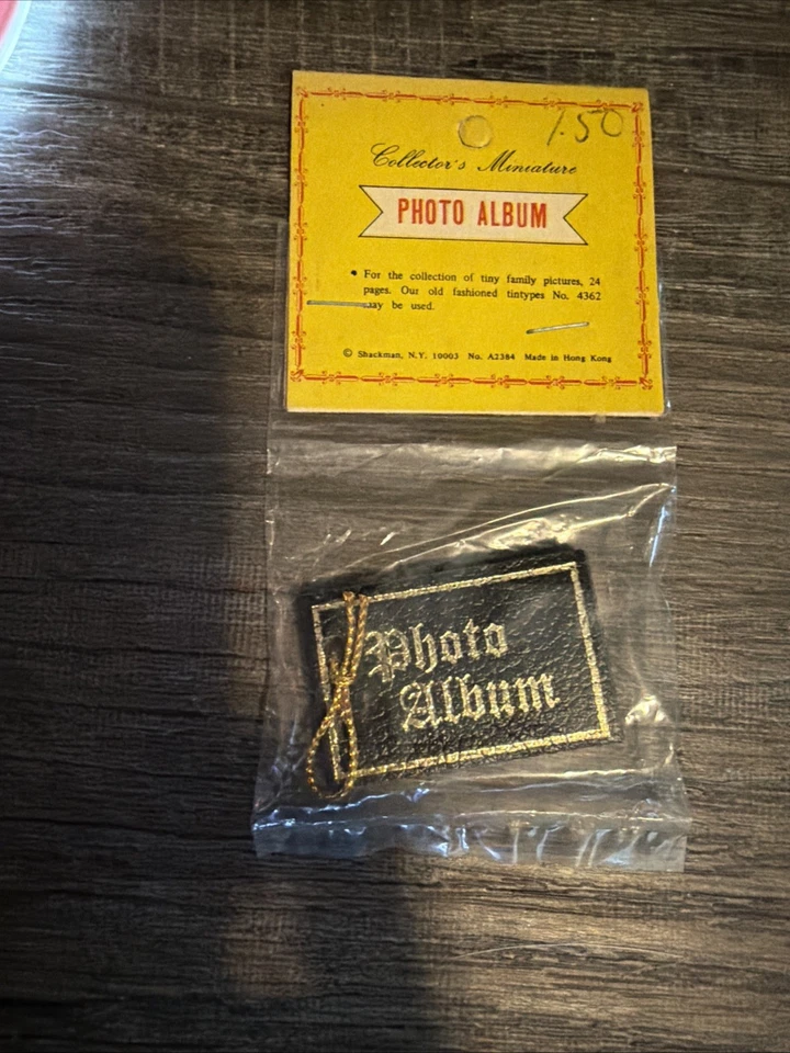 Casa de bonecas Concord miniatura arte vintage, varredora, câmera, trompete lote de 7 - Imagem 4 de 4