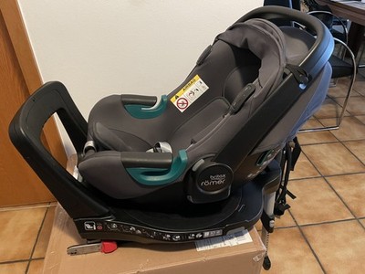 Britax Römer Babyschale Baby-Safe iSense inkl. Flex Base iSense Mudnight Grey