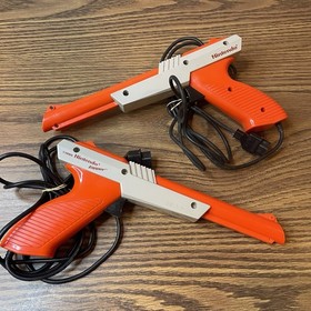 Nintendo NES Entertainment Sistem Action Set Complete Console Working