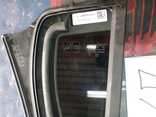 A2477301802 FESTGLAS HINTEN RECHTS SICHTSCHUTZ DUNKEL MERCEDES GLA 2020 X157 - Bild 7 von 12