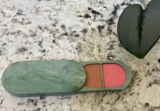 NEW Clinique Young Face Powder Blusher Lemon Rose/Honey Blush .2 Oz.