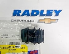 NEW GM OEM ENGINE OIL- FILLER CAP GMC GENERAL MOTORS CHEVROLET 25192632