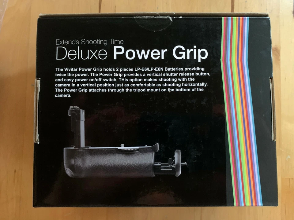 Vivitar Deluxe Power Grip - New for Canon Mark IV - Image 2 of 2