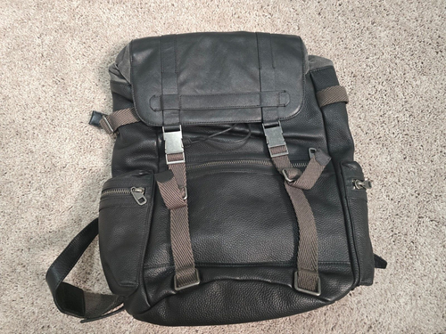 Vintage DOLCE & GABBANA All Leather Flap Backpack - OG version