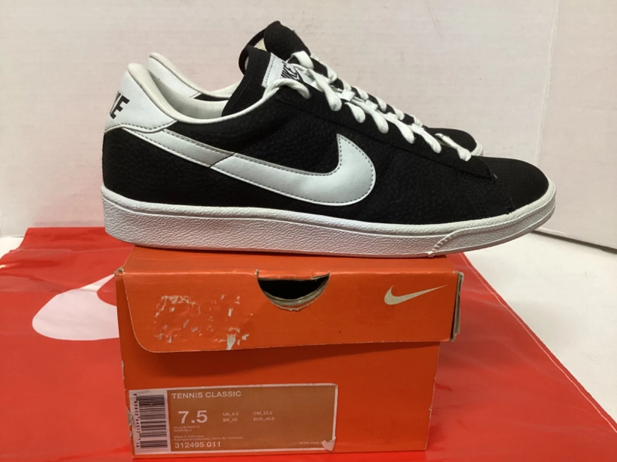 nike tennis classic vintage