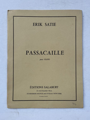Noten.  Satie. Passacaille.  Für Piano.