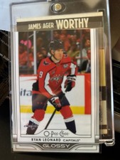 2025-26 O-PEE-CHEE GLOSSY RYAN LEONARD ROOKIE CARD. rookie card picture