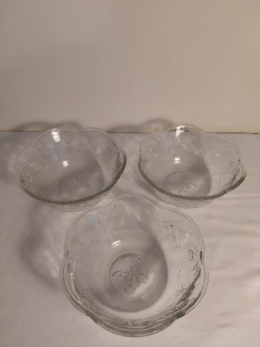 Savannah Clear by Anchor Hocking Three Vintage Pressed Glass Cereal Bowls Floral