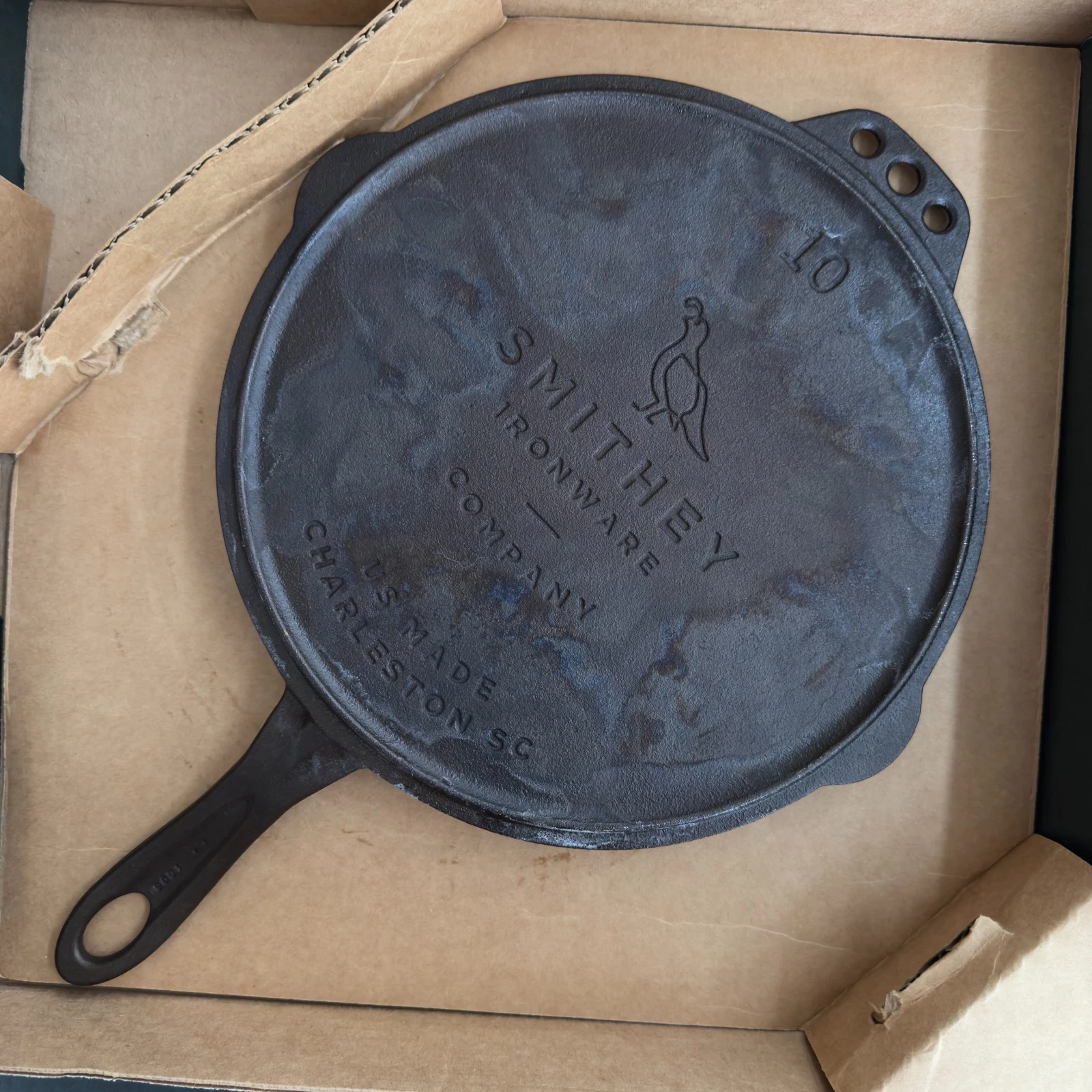 SOLD OUT SMITHEY CAST IRON NO. 10 FLAT TOP GRIDDLE PREMIUM COOKWARE 10"
Opens in a new window or tab