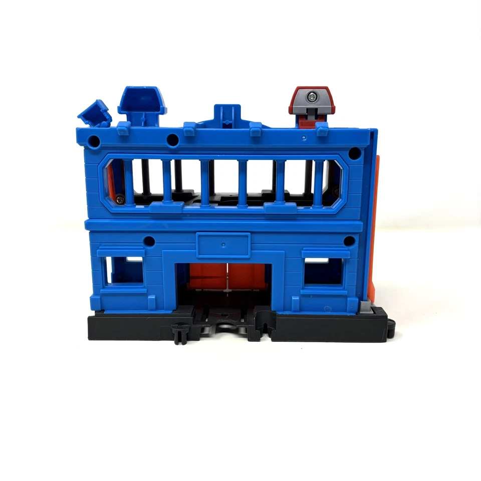 Juego Mattel Hot Wheels City Downtown Police Breakout Station 2017 Foto 2 de 4