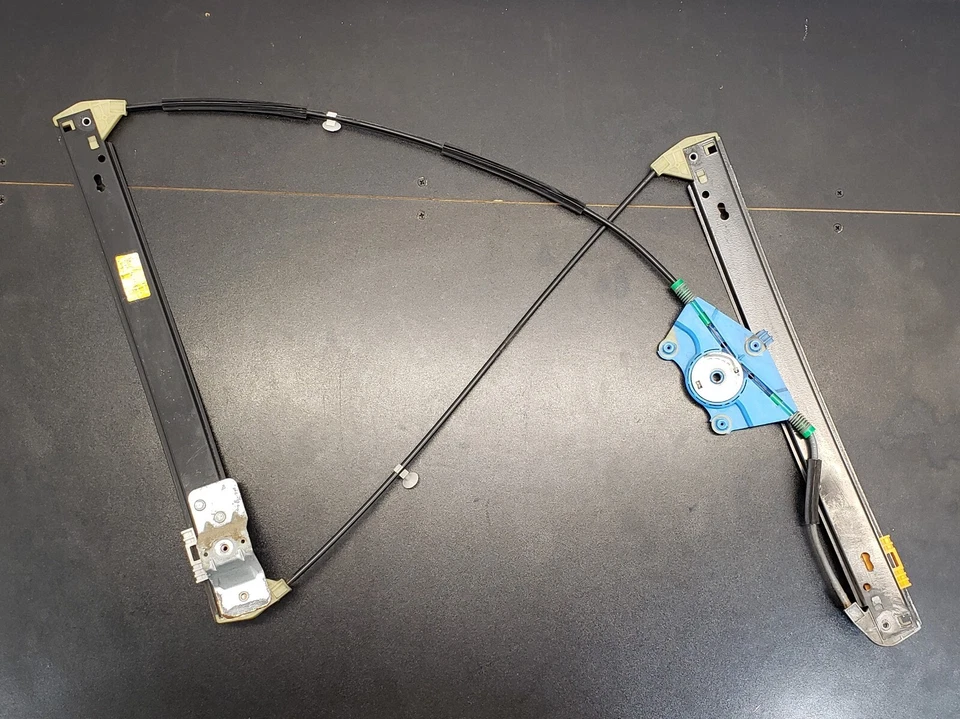 Regulador de ventana delantero izquierdo Audi A4 Quattro 2002-2008 OEM 8E0837461B Foto 2 de 4