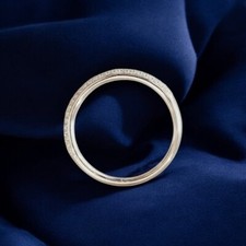 Fascia di fidanzamento con diamanti taglio tondo in oro giallo 14 carati colt...