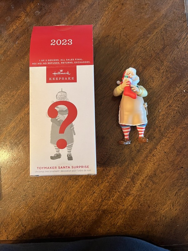 2023 hallmark toy maker Santa surprise ornament
