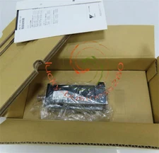 1PC Yaskawa servo motor SGMAS-04ACA2C New