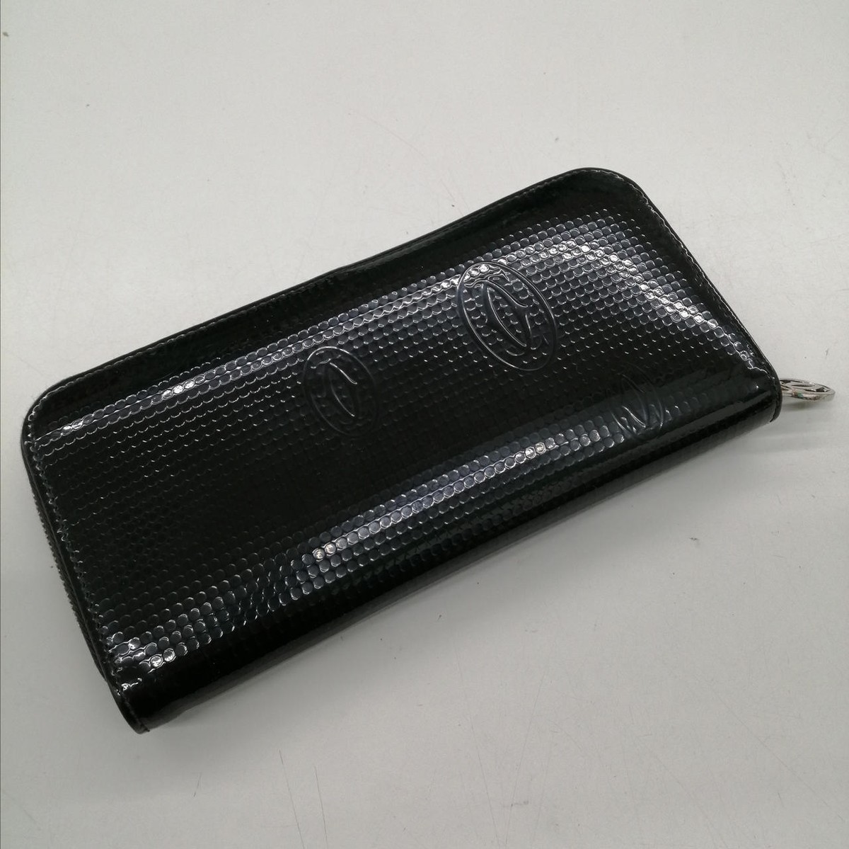 存在感を放つ【Cartier】International zipped wallet Cartier round zipper long wallet black 7.7 inch | eBay
