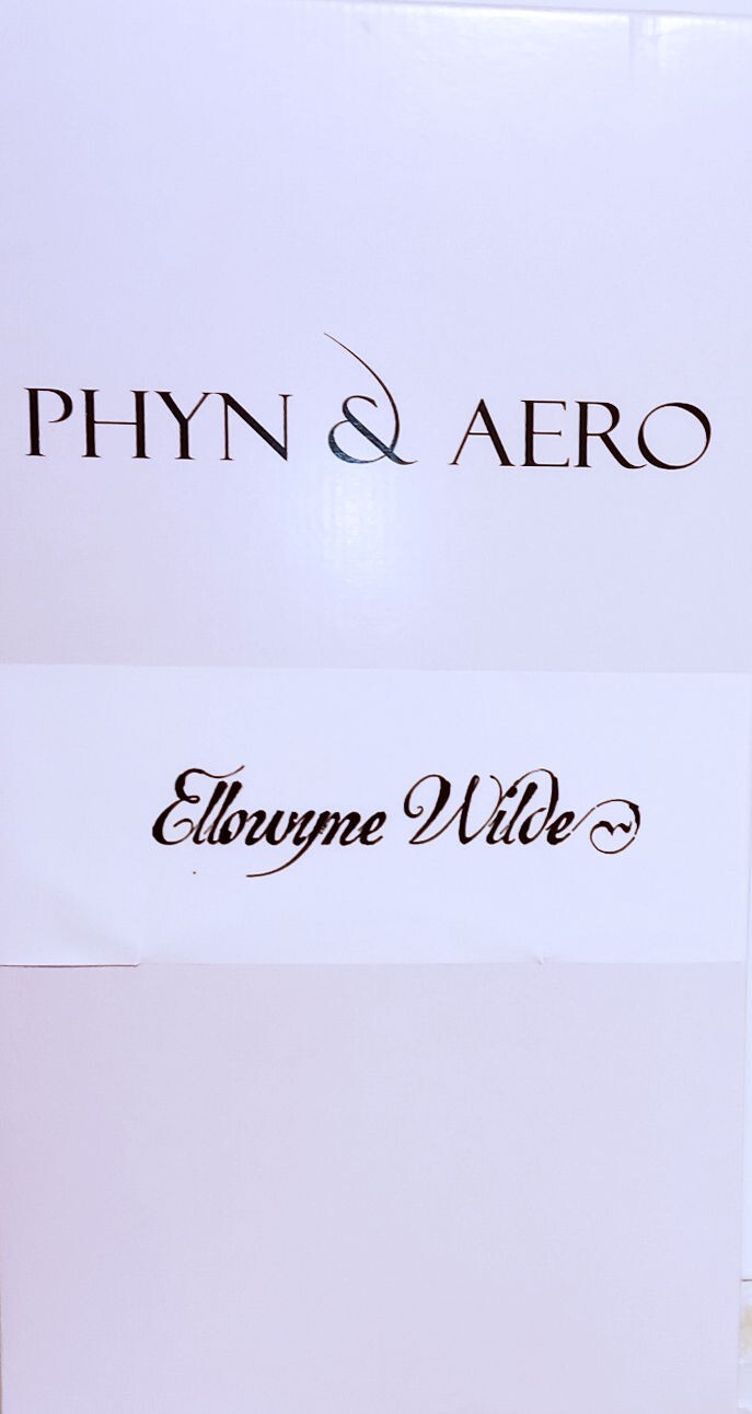 Tonner Ellowyne Wilde Phyn Aero ALWAYS and FOREVER Boxed Original Clothes, Stand