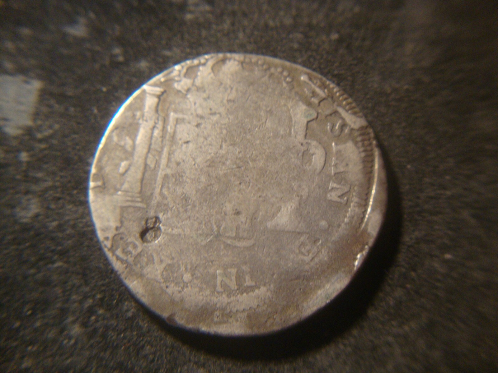 Picture 2 of 4