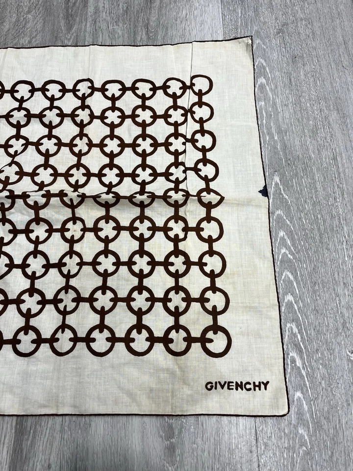 Bufanda enrollada a mano de lino cuadrada Givenchy vintage años 60 Foto 3 de 4