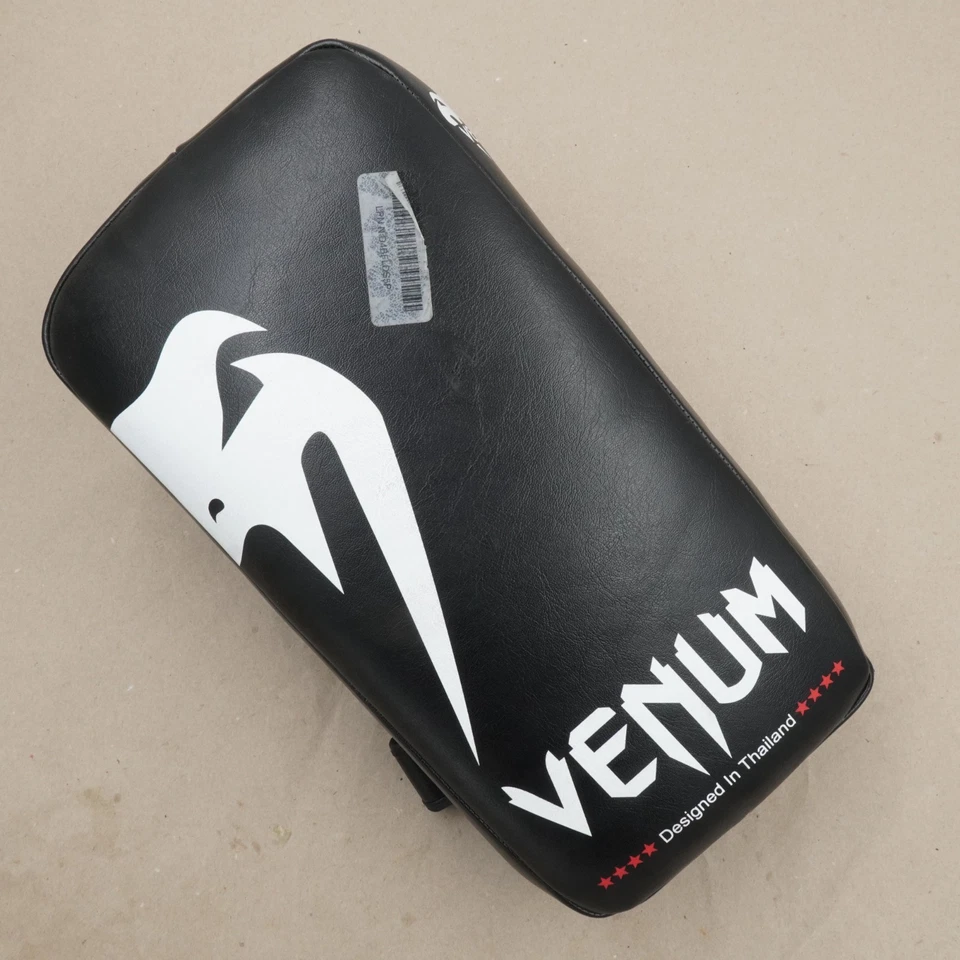 Almohadilla de patada gigante Venum 1120 individual 16 pulgadas hielo negro Foto 2 de 4