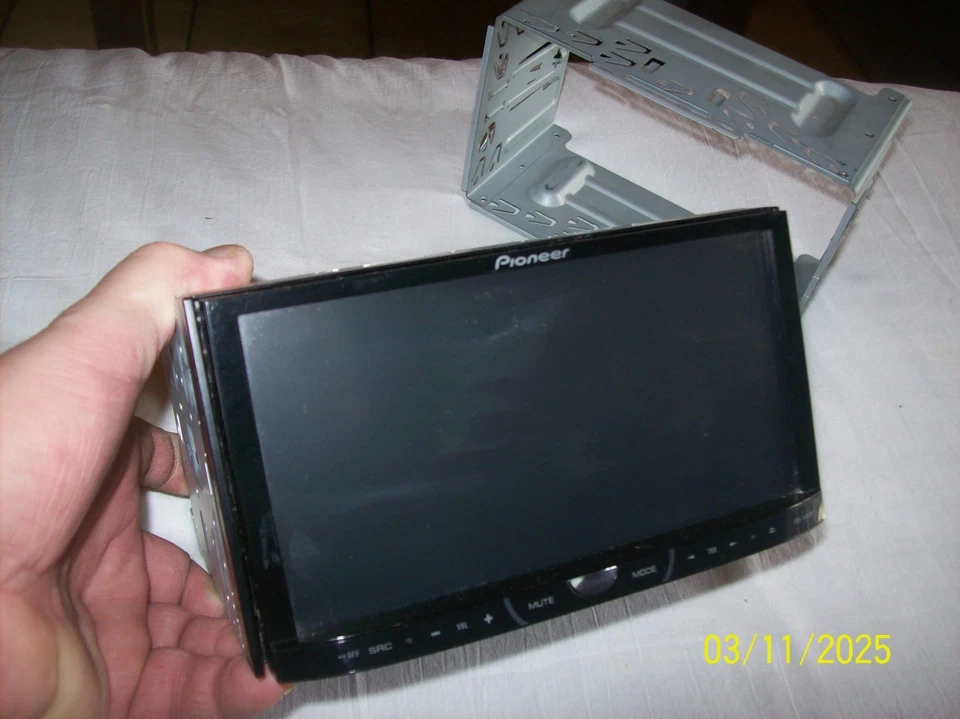 PIONEER Autoradio, Touch, AVH - 4400 BT, USB, Receiver, Blue tooth, Aux - Bild 2 von 4