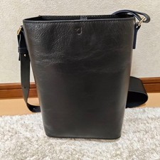 UNIQLO J Uniqlo Black Leather Shoulder Bag Excellent Condition
