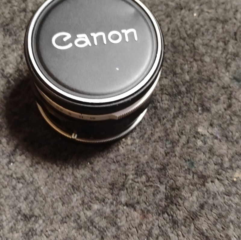 Canon FL 50mm f/1.4 Manual Focus Standard Lens w/ Front Cap (48mm)