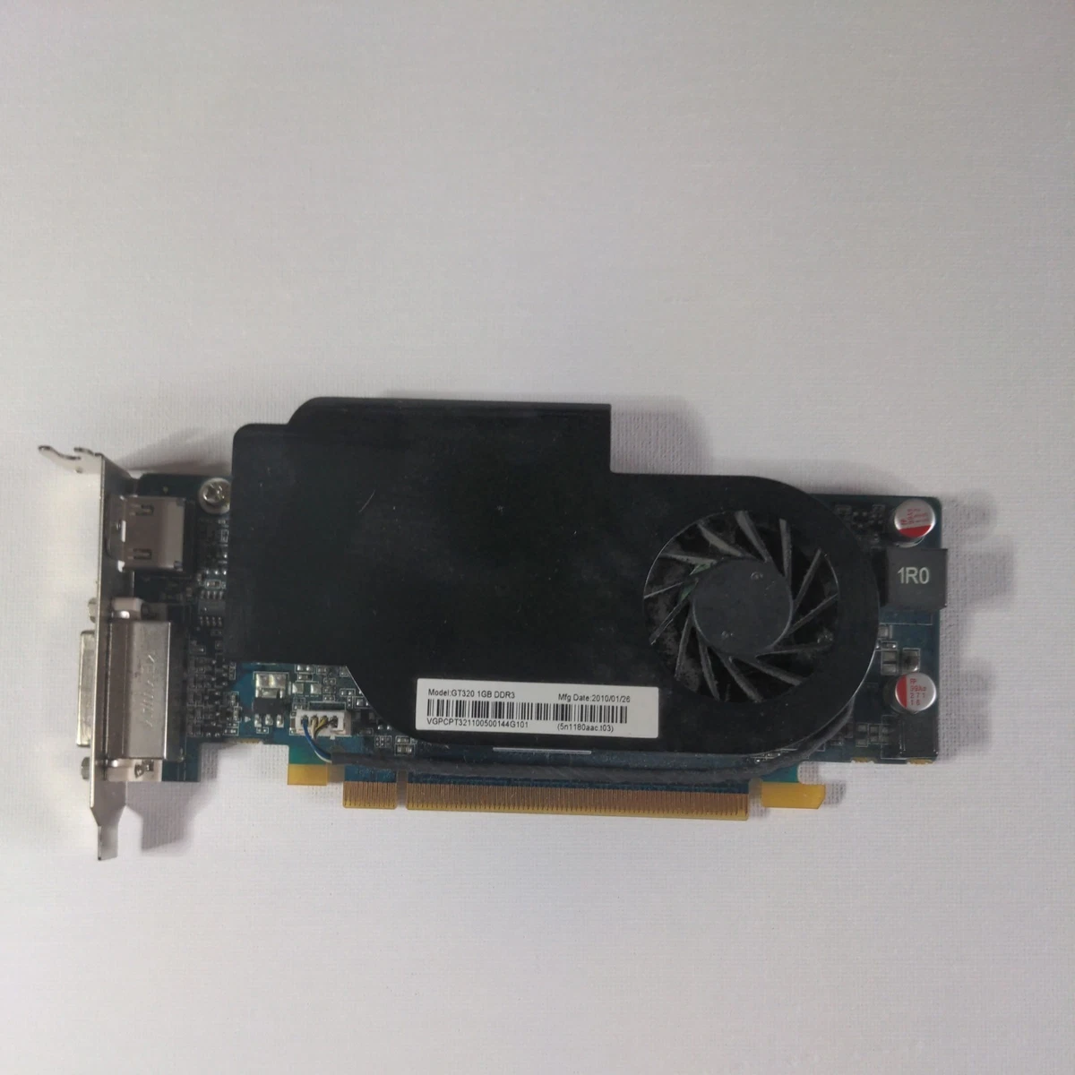 Carte Graphique Nvidia GeForce GT 320 - 1 Go DDR3, HDMI, VGA, DVI - Occasion