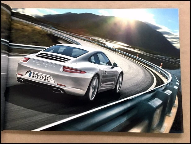 2014 Porsche 44-page Car Brochure - Macan Cayman Cayenne 911 Turbo Panamera Foto 3 de 4