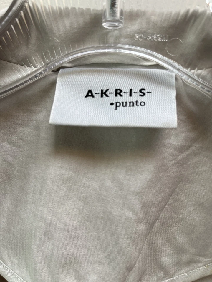 Chaqueta gabardina beige ligera empacable Akris Punto Suiza talla 6 Foto 4 de 4