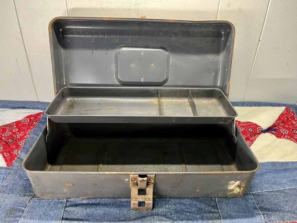 Vintage Metal Fishing Tackle Box | eBay