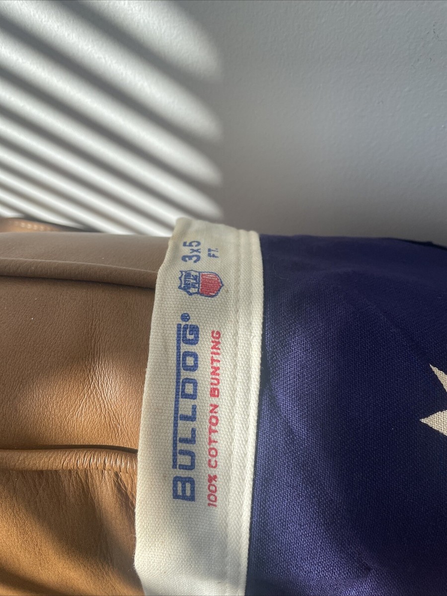 Vintage Bulldog Colonial Flag, 13 Stars, 3 X 5 Ft Vintage Bulldog Colonial Flag, 13 Stars, 3 X 5 Ft