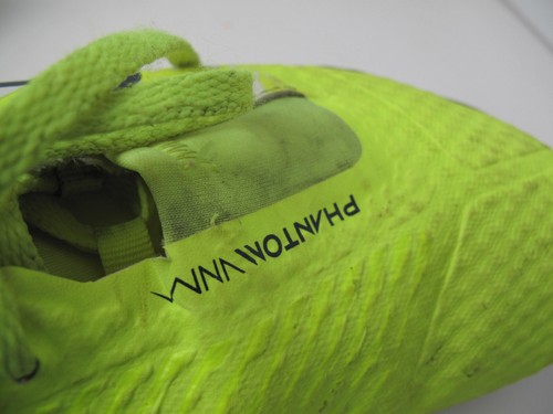 NIKE PHANTOM VENOM Football Soccer Boots Cleats Shoes UK Size 3.5 - Picture 4 of 8