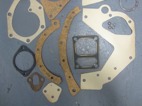35-50 Pontiac Catalina Chieftain Streamliner Torpedo 6 Gasket Set VICTOR FS998S - Picture 4 of 5