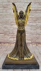 Foto 1 di 10