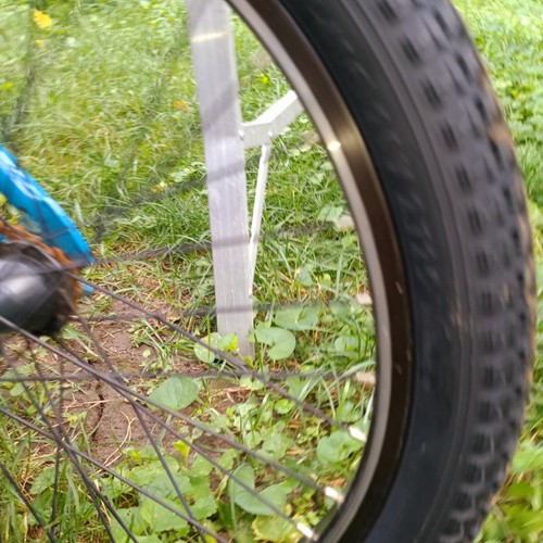 Mongoose BMX bike L60 turquoise frame -- top tube (TT) 20.75"-- new rear tire - Picture 16 of 19